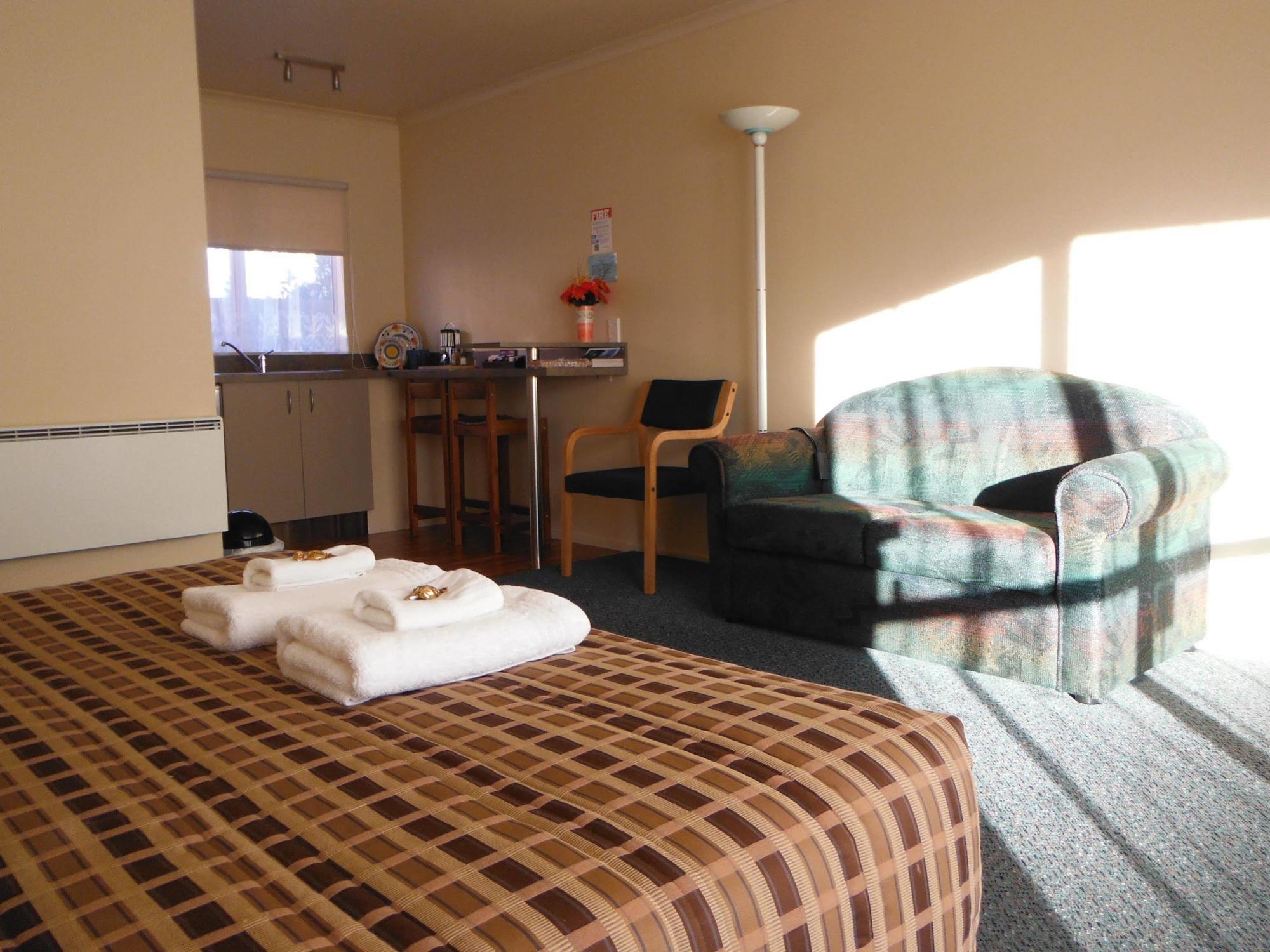 Heritage Court Motel Invercargill Exteriér fotografie
